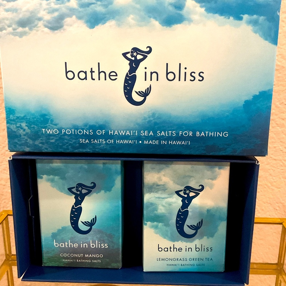 Bathe in Bliss Hawaii Sea Salts